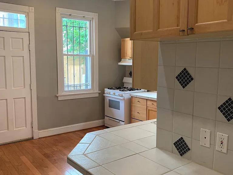 15 Seaton Pl NW #1 — Photo 22
