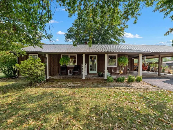 1880 J Brown Rd, Park City, KY 42160