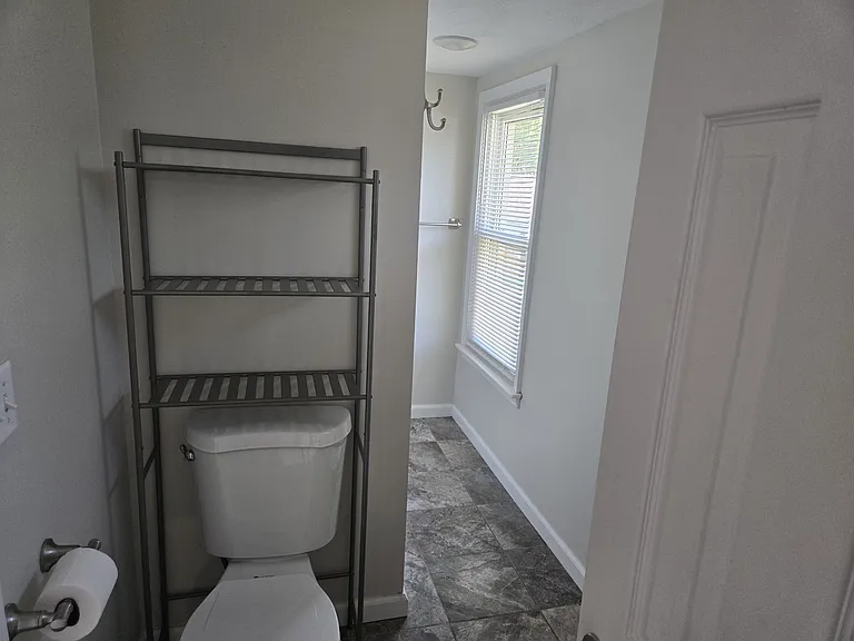 426 W Main St — Photo 9