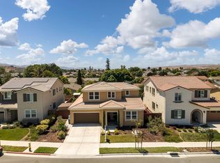 210 Vista View Ln, Hollister, CA