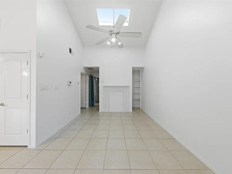 12503 Newbrook Dr — Photo 2