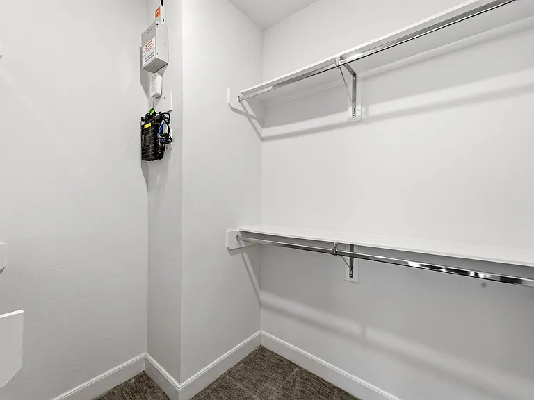 1047 Timbergrove Yards Ln — Photo 30
