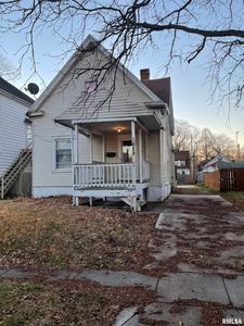 1829 S Spring St, Springfield, IL, 62704