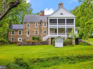 16158 Clarkes Gap Rd, Waterford, VA 20197