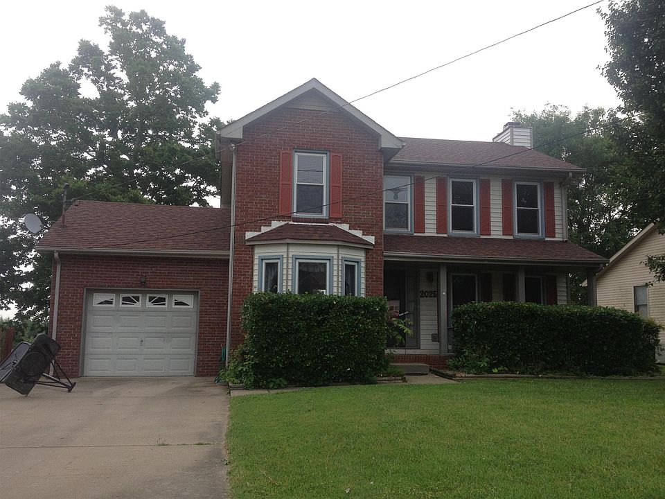 1st image of 2025 Windmeade Dr
