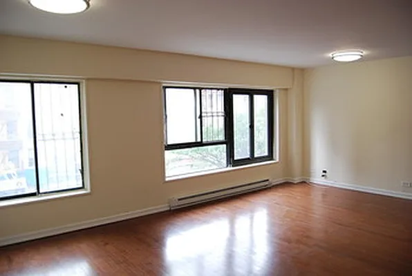 Rented by Bohemia Realty Group | media 27