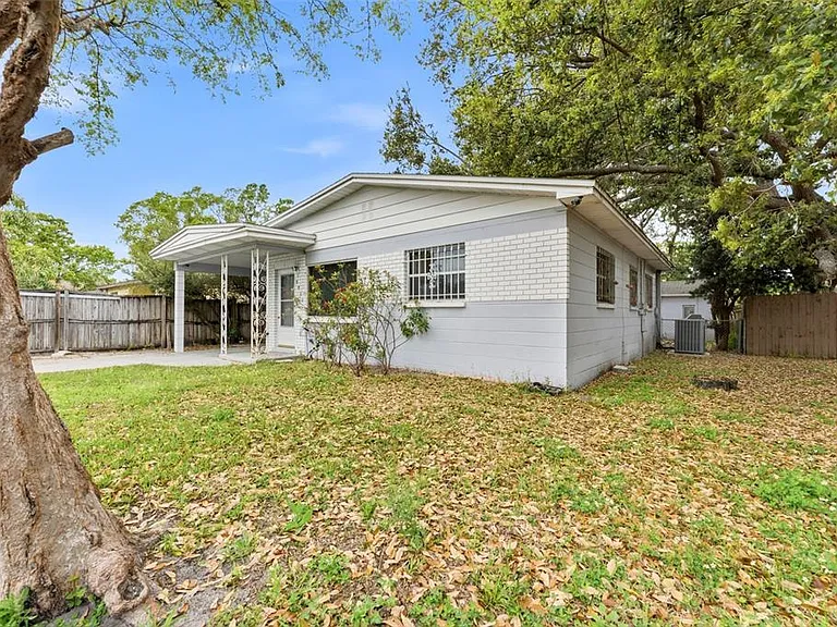 2711 W Heiter St — Photo 16