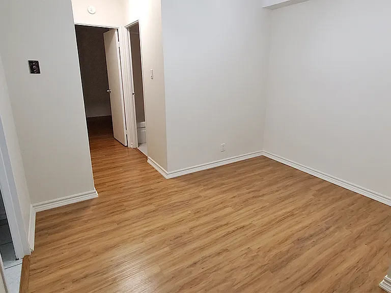 250 Ste Anne Rd — Photo 2