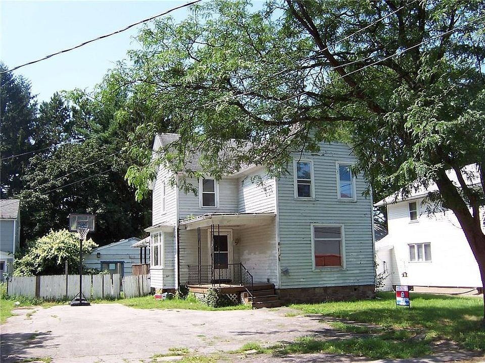 1st image of 16 West St