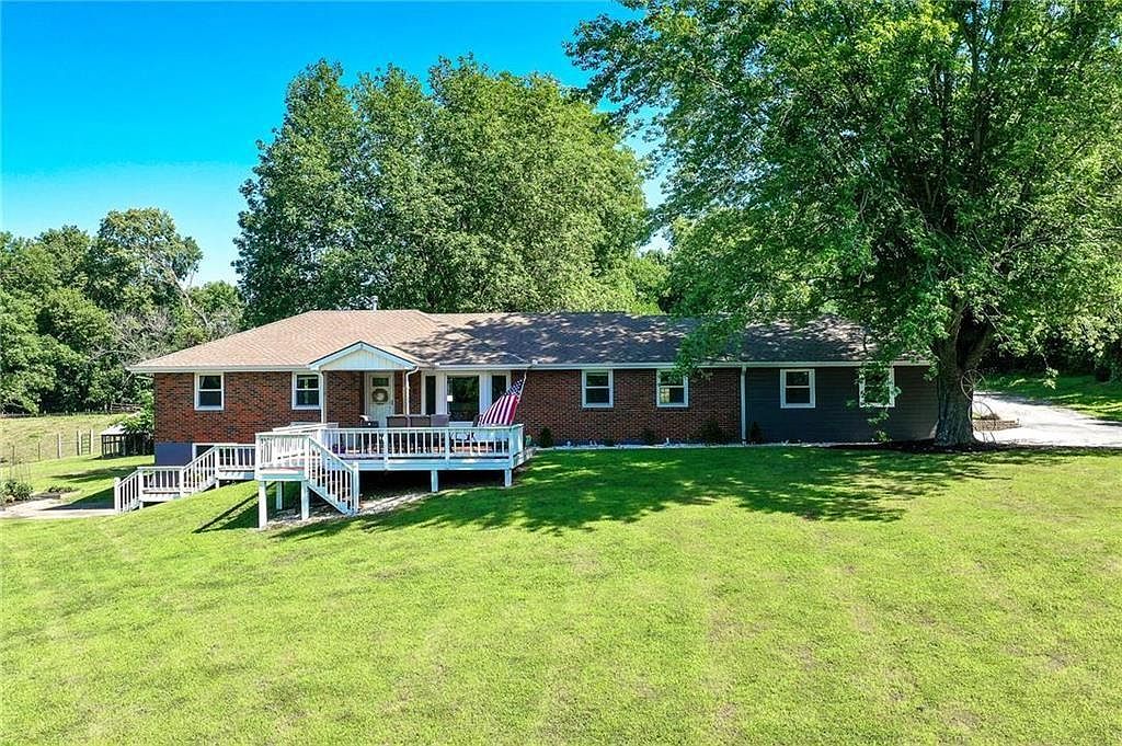 3608 N Happy Hollow Rd, Independence, MO 64058 | Zillow