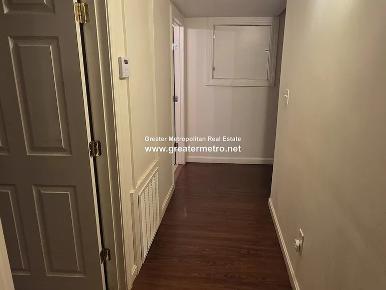 39 Chelsea St #1 — Photo 18