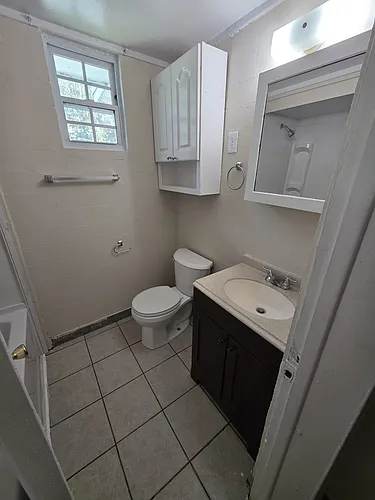 Floor plan Renovated 1 bedroom Townhouse with water view