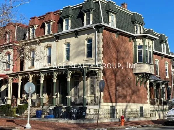 217 S 42nd St #A, Philadelphia, PA 19104