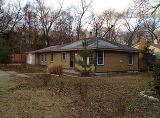 8141 Maple Ave, Gary, IN 46403
