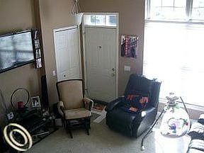 4th image of 23 W Village Ln #51