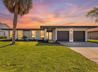 3917 E Eden Roc Cir, Rocky Point, FL 33634