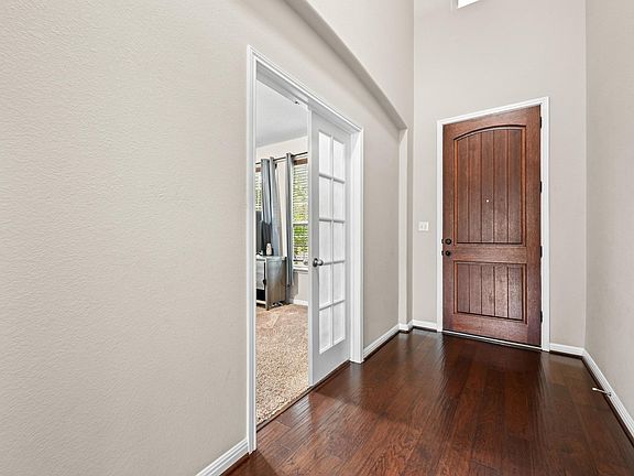 4th image of 154 Pettigrew Path