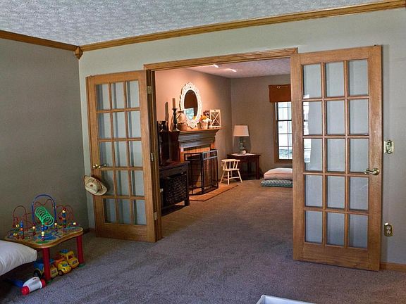 4th image of 2981 Scioto Pl