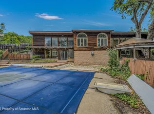 1300 Dundaff St, Dickson City, PA 18519