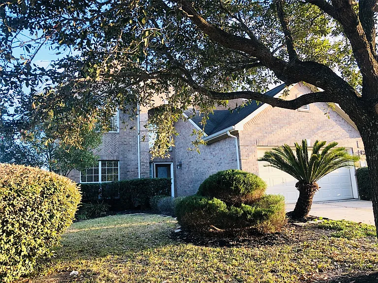 5743 Horseshoe Fls — Photo 2