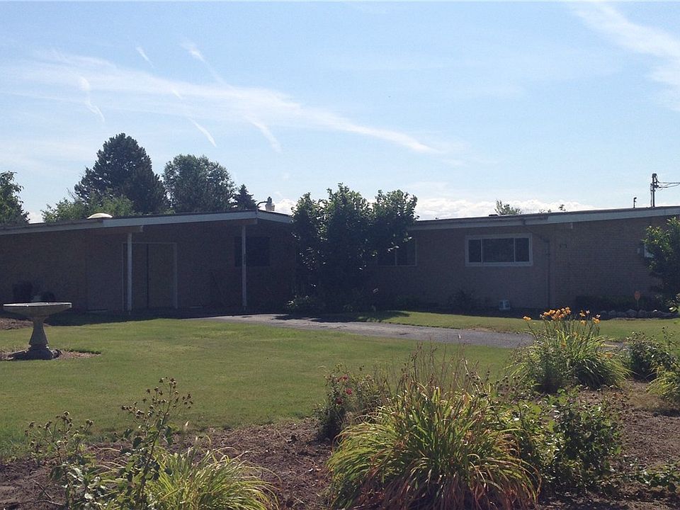 1st image of 534 Castle Dr