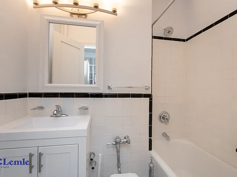 215 E 88th St #5FW — Photo 13