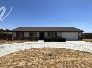 22765 Waalew Rd, Apple Valley, CA 92307