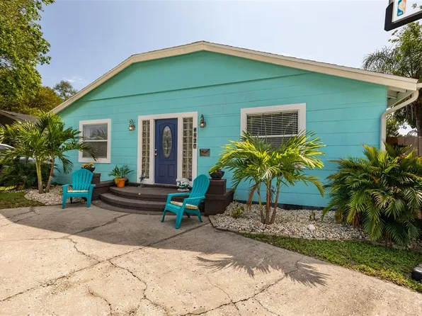 1820 Montana Ave NE, Saint Petersburg, FL 33703
