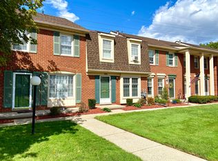 31045 Hoover Rd, Warren, MI 48093