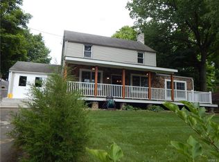 3 S Greenbush Rd, West Nyack, NY 10994