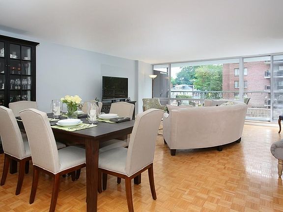 4th image of 45 Longwood Ave APT 201