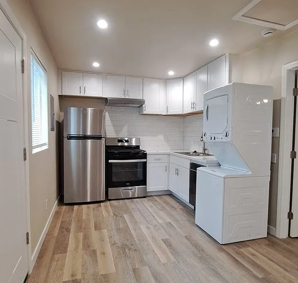 6587 Cordoba Rd — Photo 4