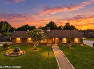11513 Carondelet St, Gulfport, MS 39503