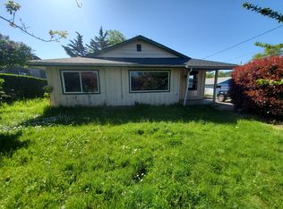 191 SE Grape Ave, Winston, OR 97496
