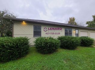 204 E Division St #A, Bolivar, MO 65613