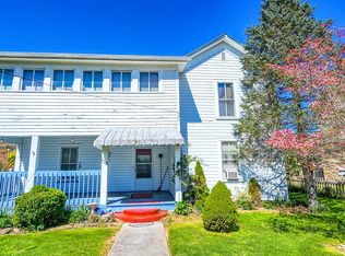 179 Johnson St, Alderson, WV 24910