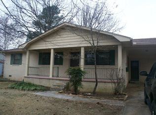 8701 Holiday Dr, Sherwood, AR 72120