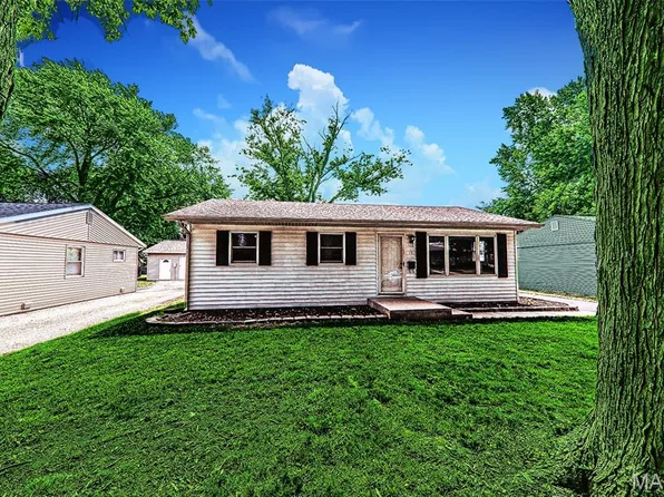 19 Weinel Ct, Caseyville, IL 62232