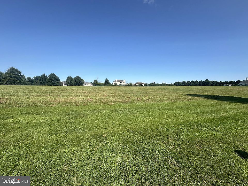 1st image of 225 Bohemia Mill Pond Dr