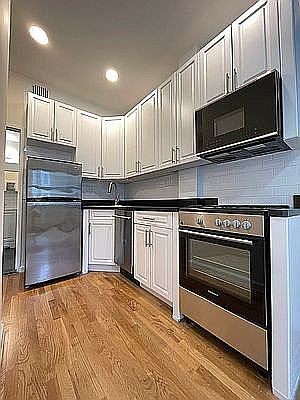 2nd image of 211 89th St #13B
