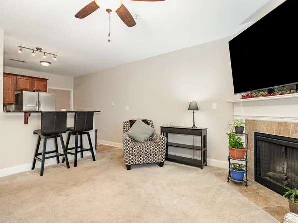 1611 Bluffside Dr Unit 205, Fayetteville, NC 28312