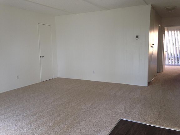 3rd image of 725 S Nardo Ave APT J3