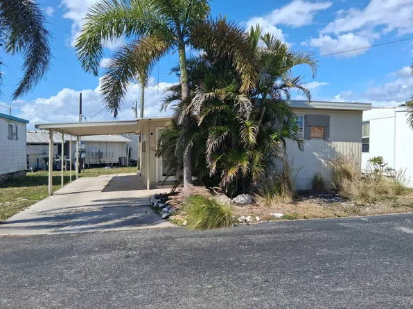 7403 46th Ave N Lot 138, Saint Petersburg, FL 33709