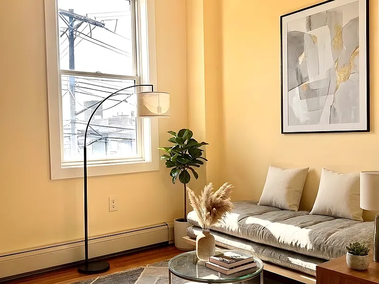 328 Nassau Ave #2 — Photo 10