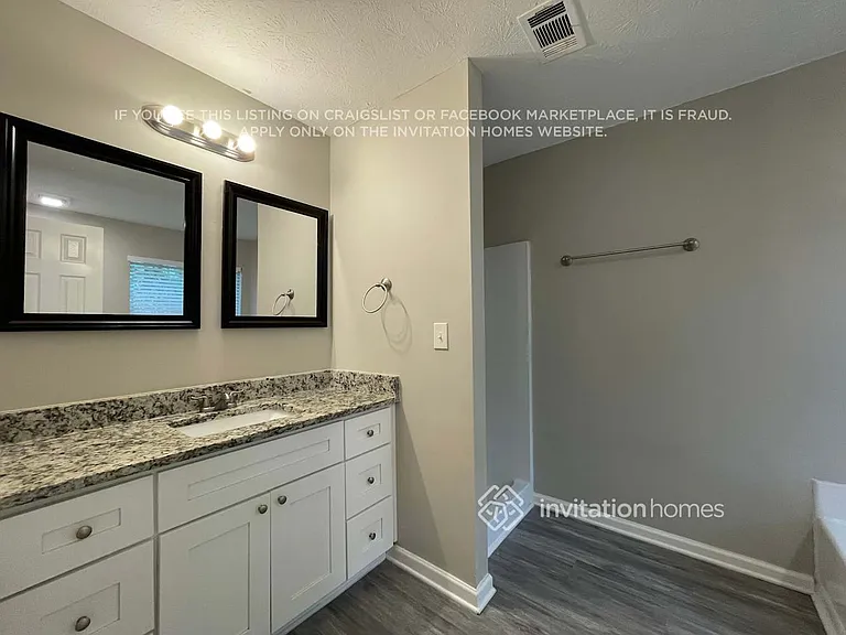 1415 Oak Knoll Dr NE — Photo 20