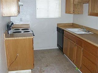 2nd image of 728 W Lincoln Ave APT 126