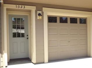 5323 NE Cully Blvd, Portland, OR 97218