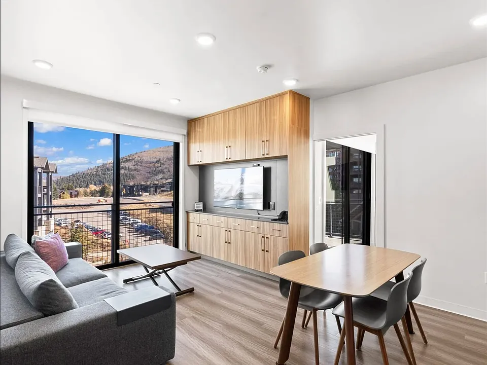 2670 Canyons Resort Dr #113