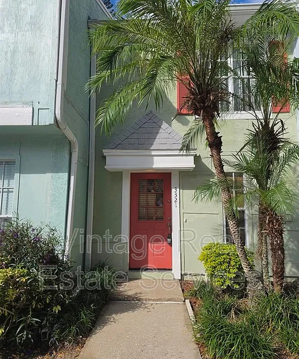 3321 W Wyoming Cir