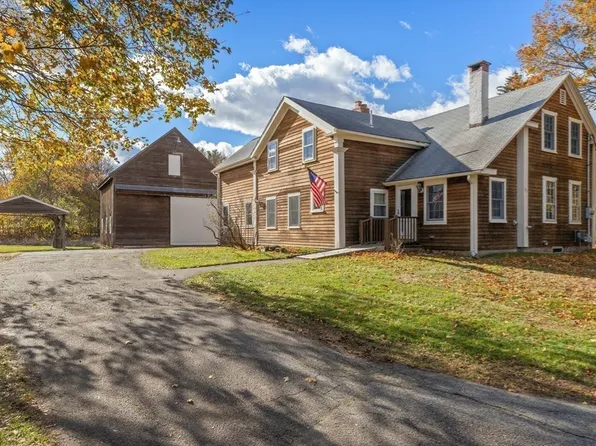 55 Garrison St, Groveland, MA 01834
